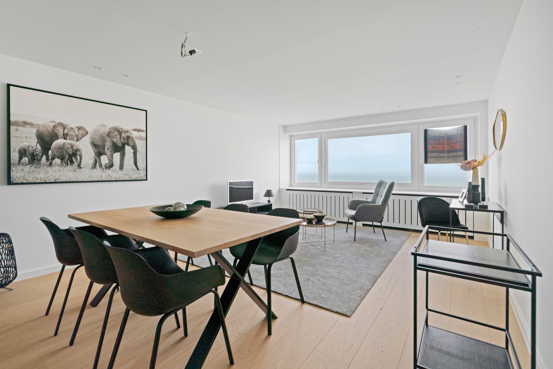 Prachtig vernieuwd appartement met schitterend zeezicht foto 3