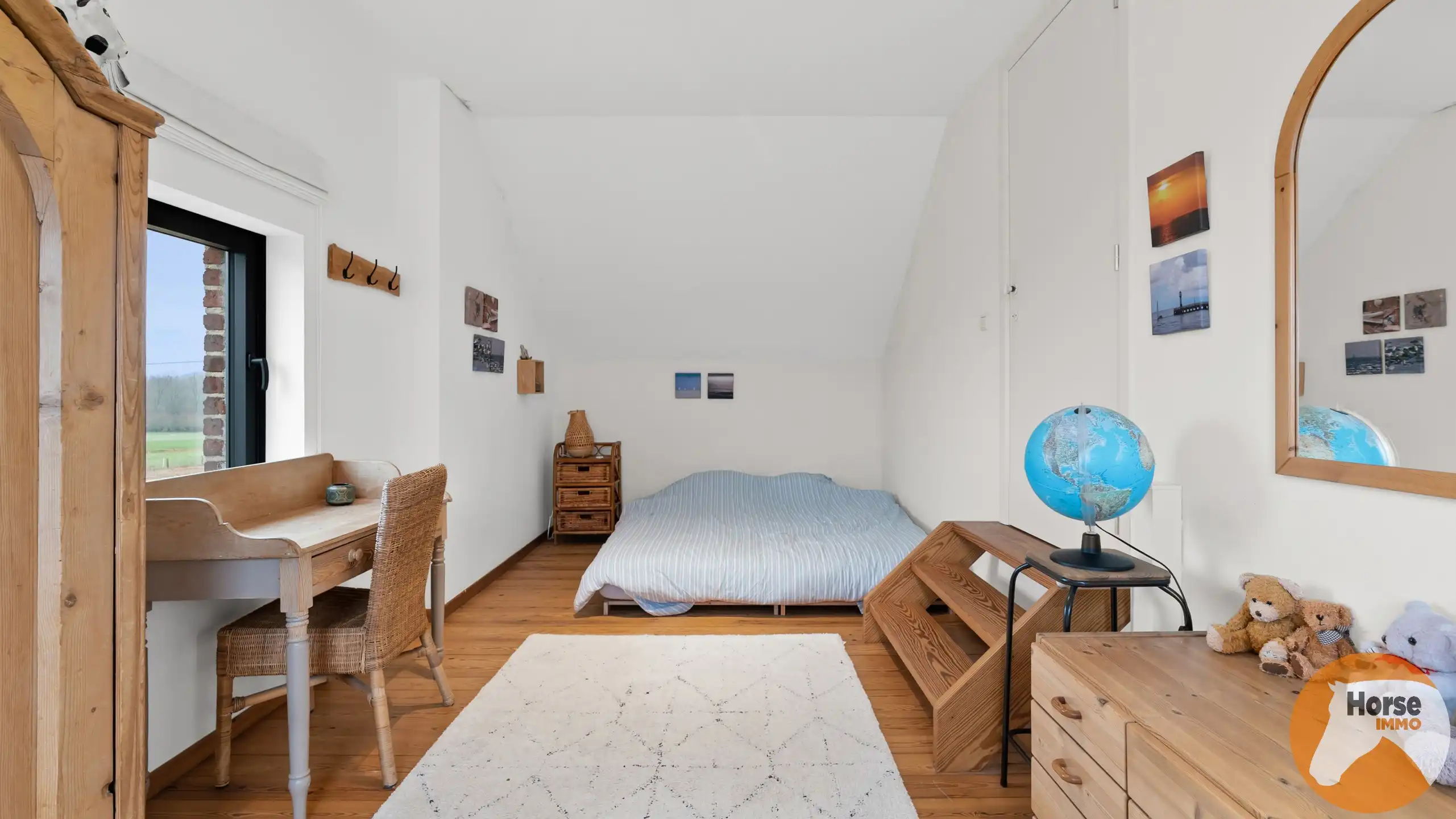 GOOIK - Luxueus afgewerkte hoeve met bijgebouw en weide foto 17