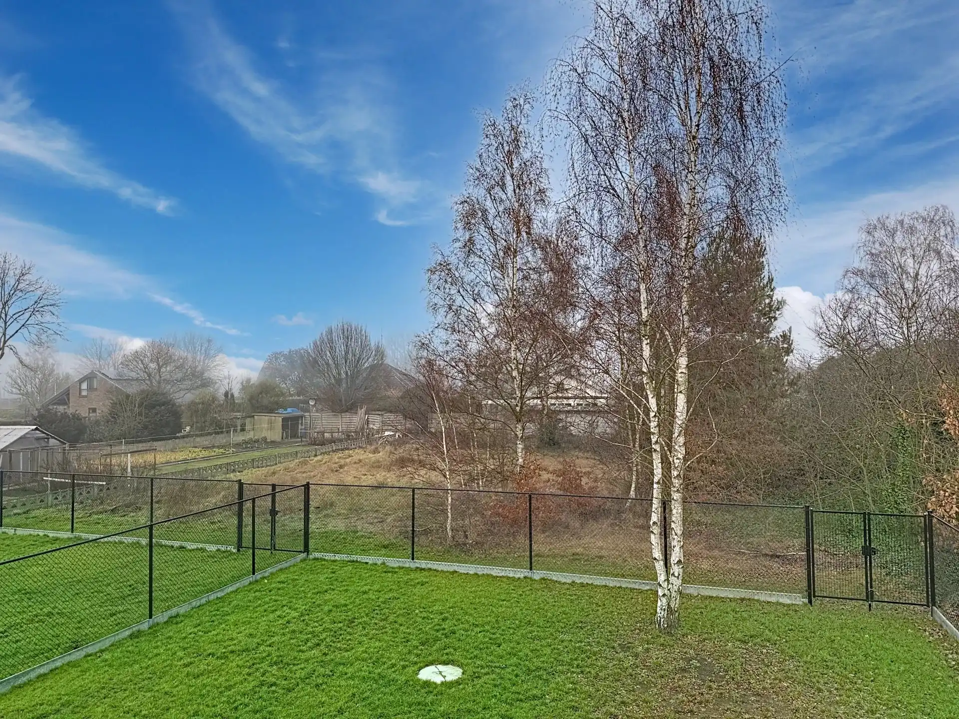 Moderne BEN-woning met 3 slaapkamers en een carport op een mooi perceel. foto 41