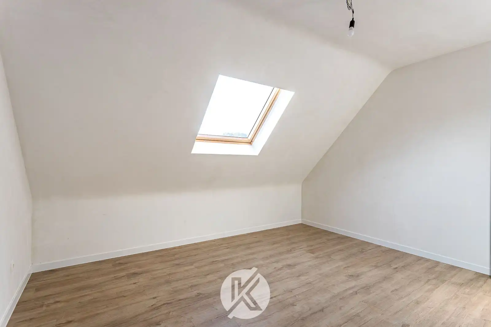 Halfopen nieuwbouwwoning met vlotte bereikbaarheid foto 16