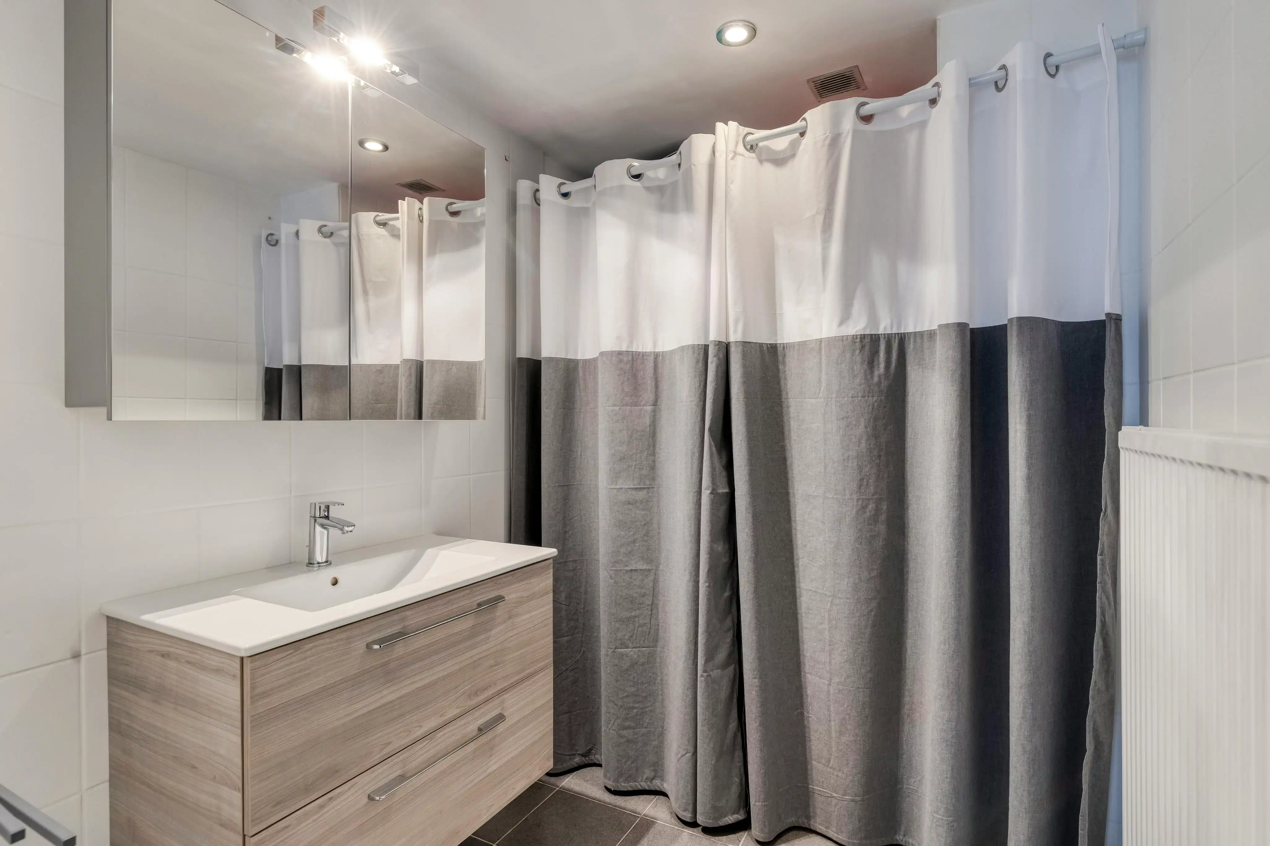 Uitzonderlijk ruime kangoeroewoning te koop in Wilrijk foto 36