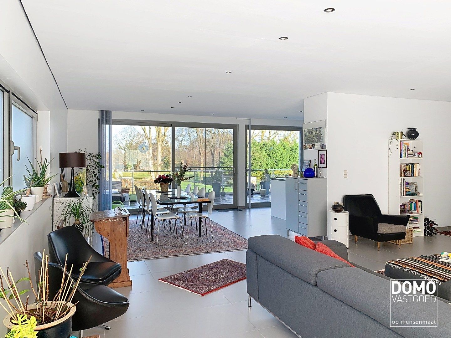 Ruim appartement gelegen te Herk-de-Stad - 3 slaapkamers - bouwjaar 2011 - EPC label: C foto 6