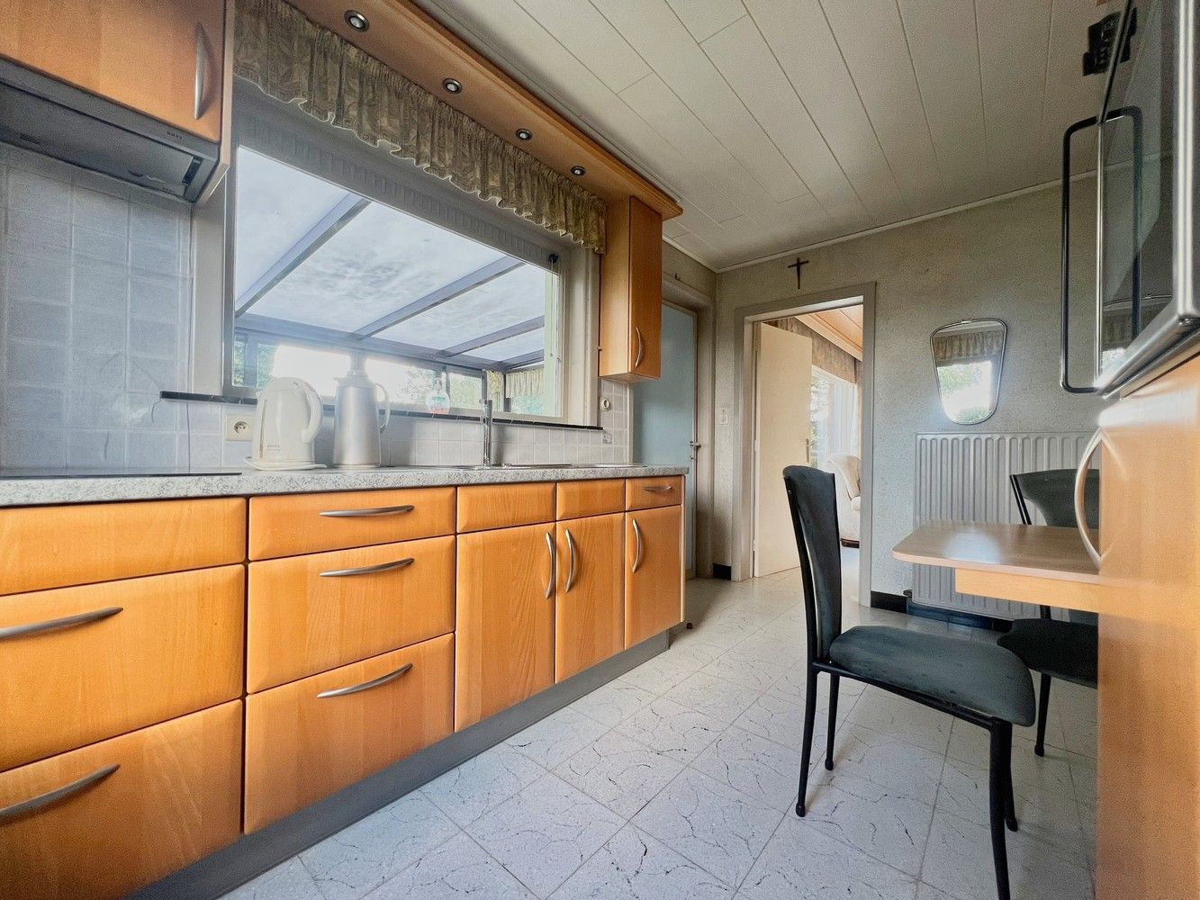 Unieke, landelijk gelegen woning (4 slpks) op 2082m²! foto 6