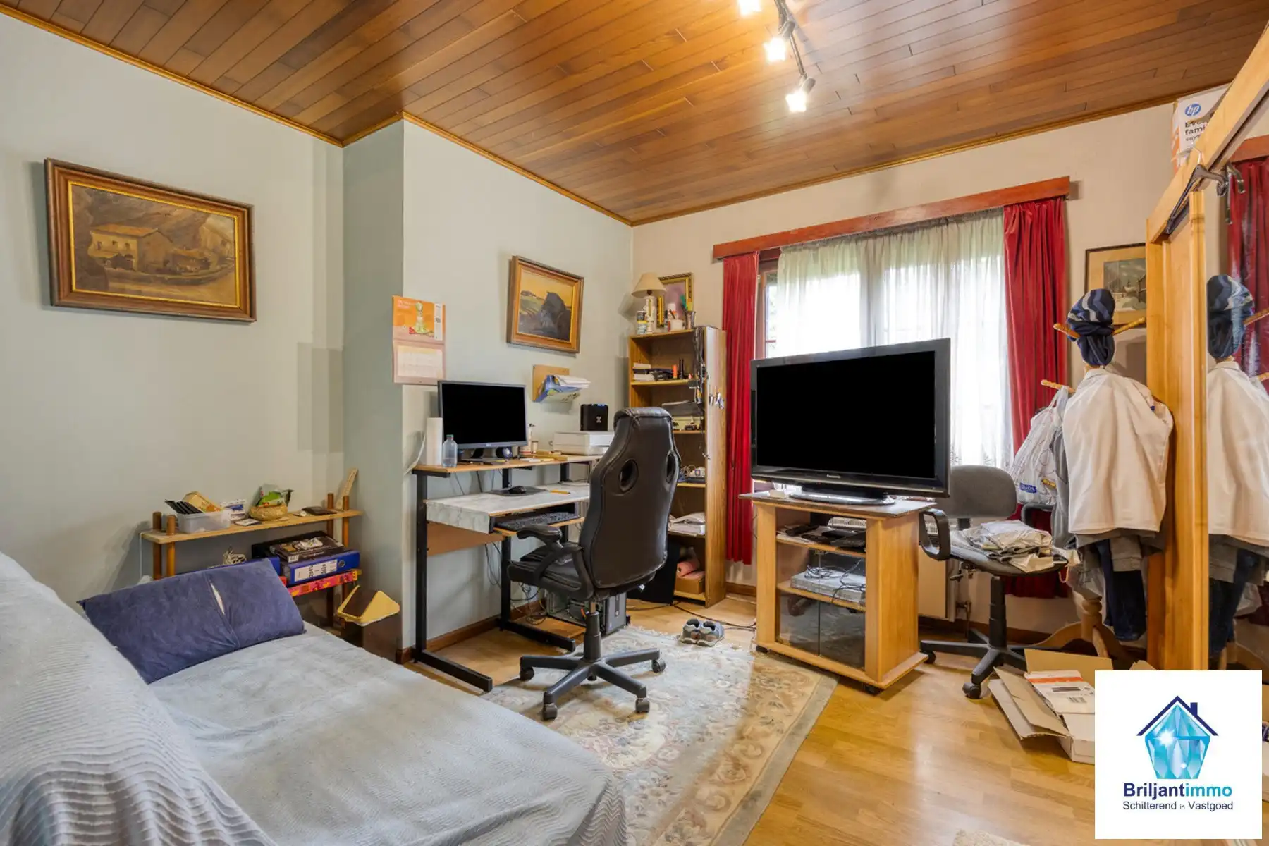 Karaktervol landhuis op uitzonderlijk perceel van 4.550 m² foto 17