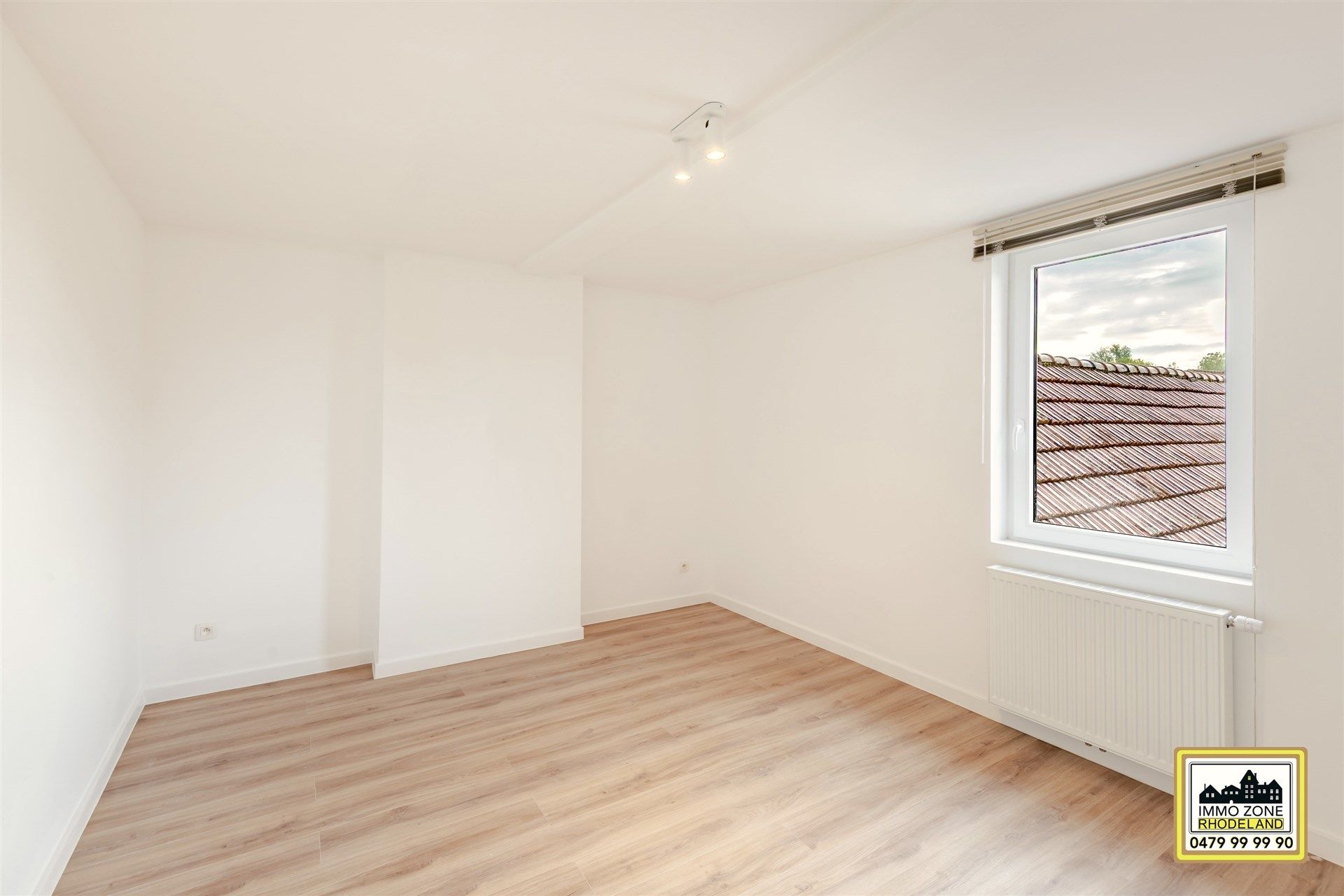 Prachtige woning met 3 slpks, 2 bdks en zonnige tuin foto 12