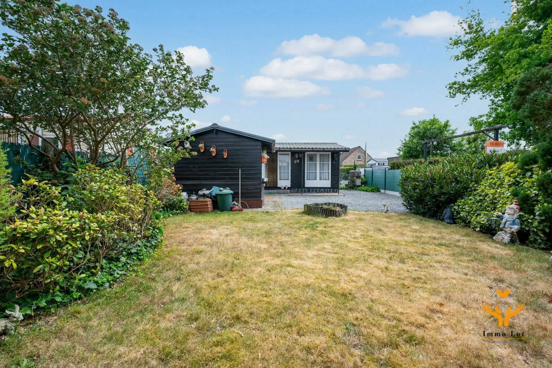 Bouwgrond van 200m² op wandelafstand van het Donkmeer foto {{pictureIndex}}