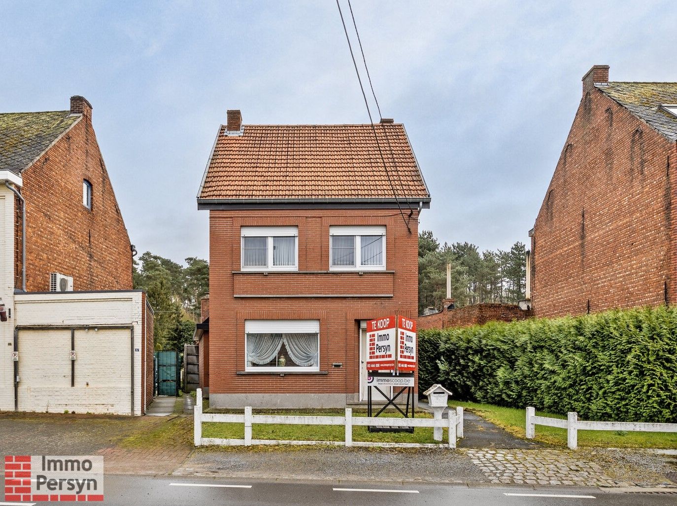 Te renoveren woning in Okselaar foto 1