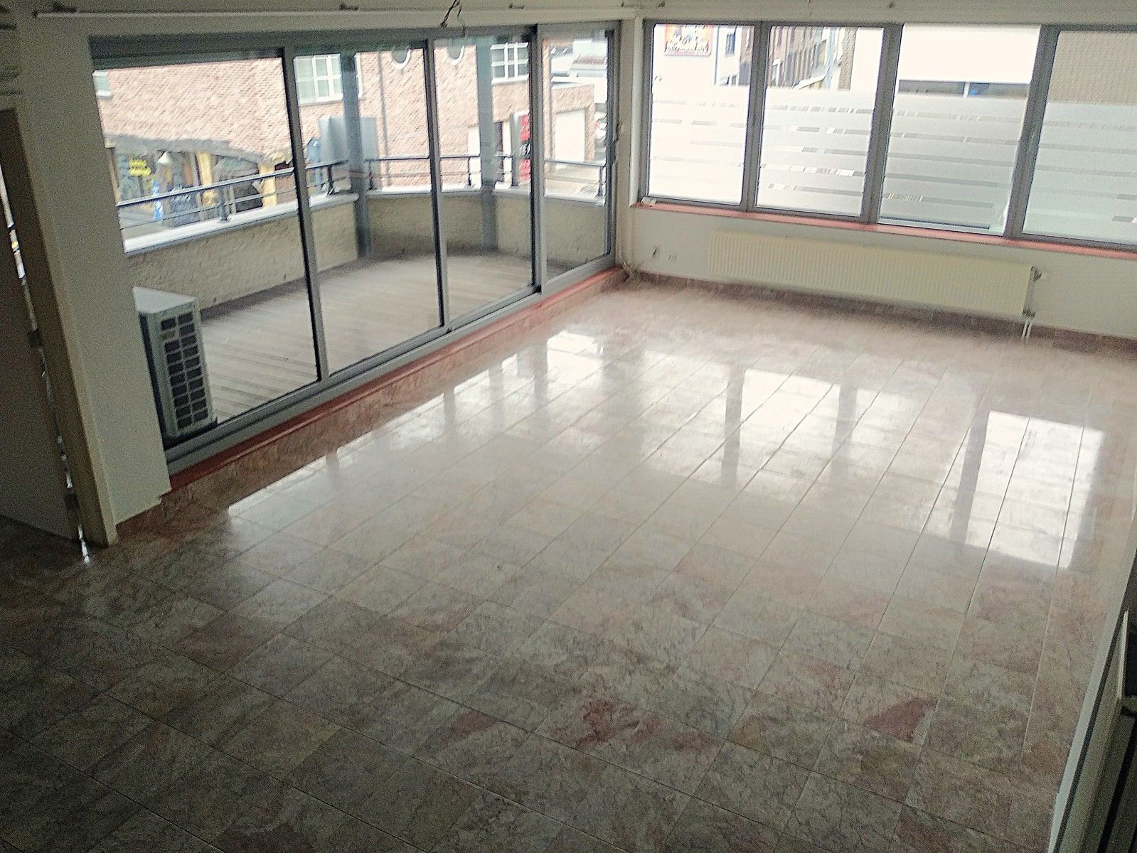 Grote 3 slaapkamer duplex met overdekt terras op topligging! foto 6