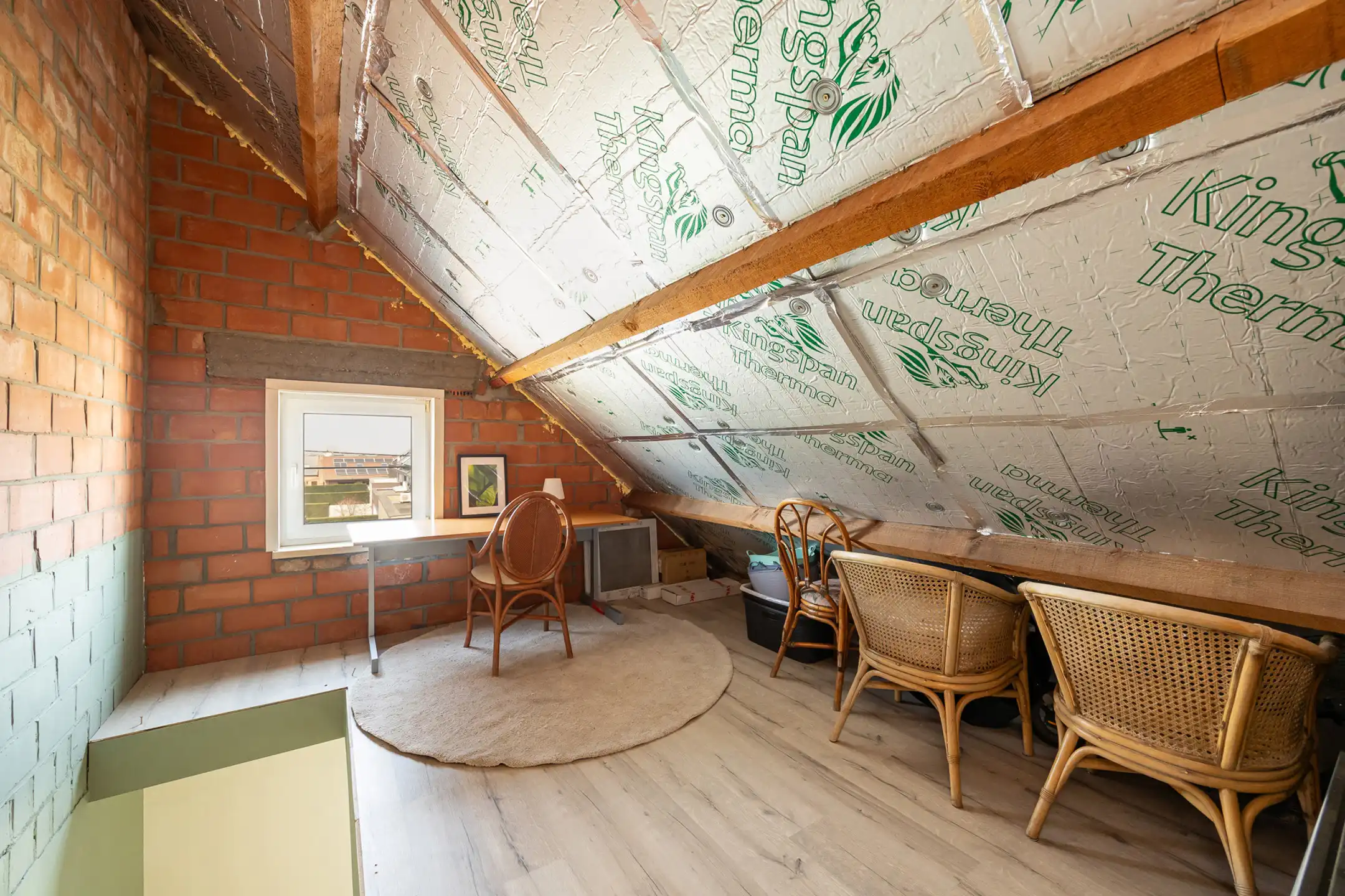 Instapklare halfopen bebouwing met zicht op velden foto 16