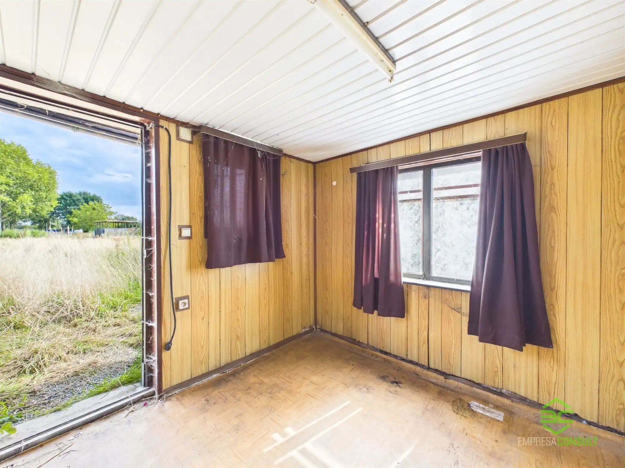 Te renoveren rustig gelegen woning op 20a 8ca! foto 16