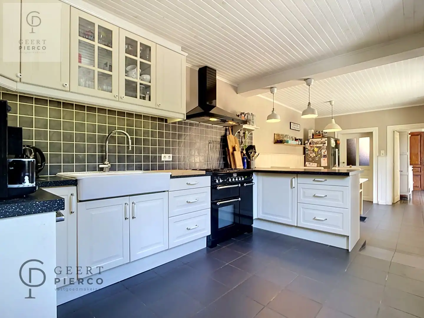 Charmewoning met dorpsgezicht foto 10