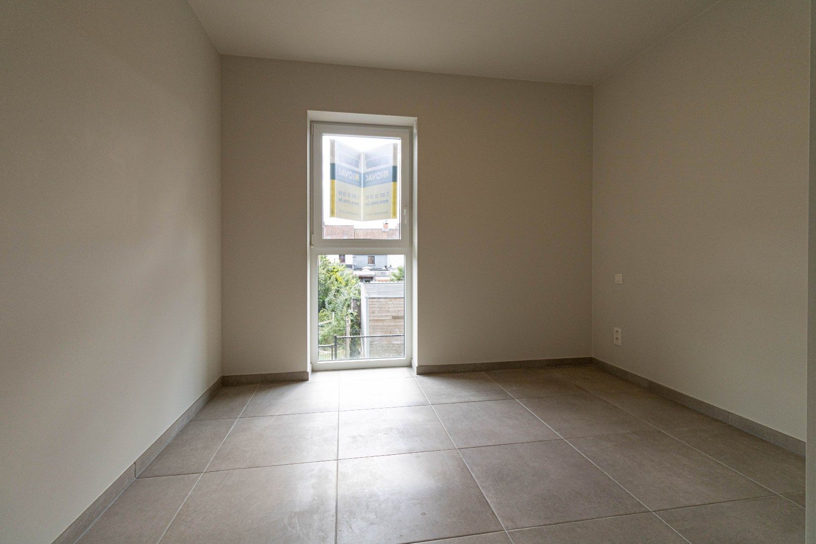 ! NIEUWE VOORWAARDEN! Zeer mooi afgewerkt en instapklaar nieuwbouwappartement gelegen in groene zone met mogelijkheid tot bijhuren van ondergrondse autostaanpla foto 15