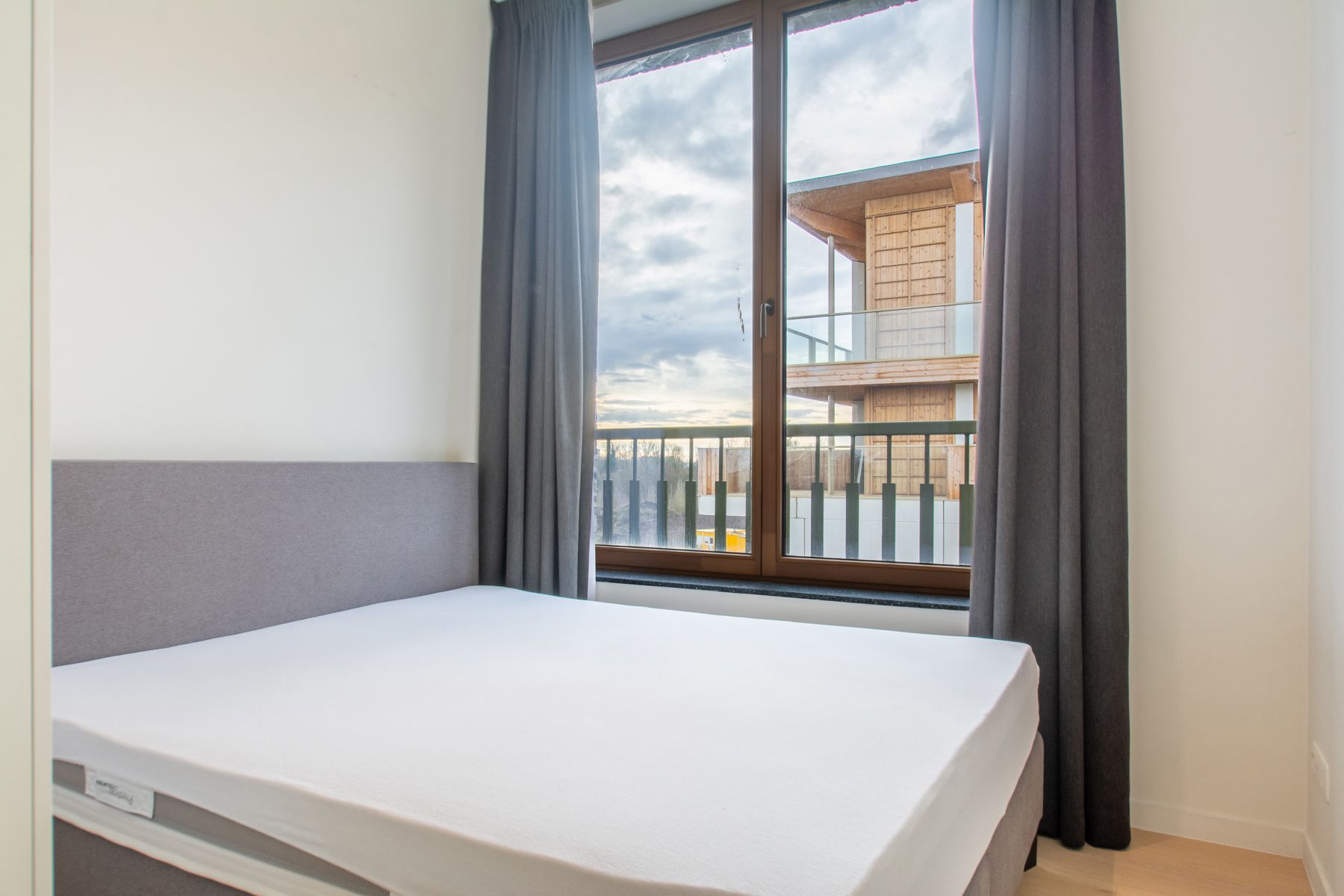 Prachtige 2 slaapkamers appartement met parkzicht foto 12