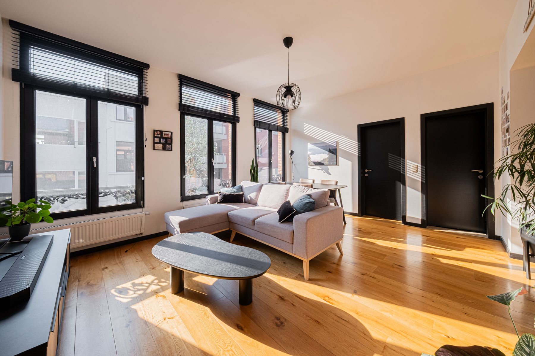Instapklaar appartement met ruim terras in hartje Antwerpen foto 9
