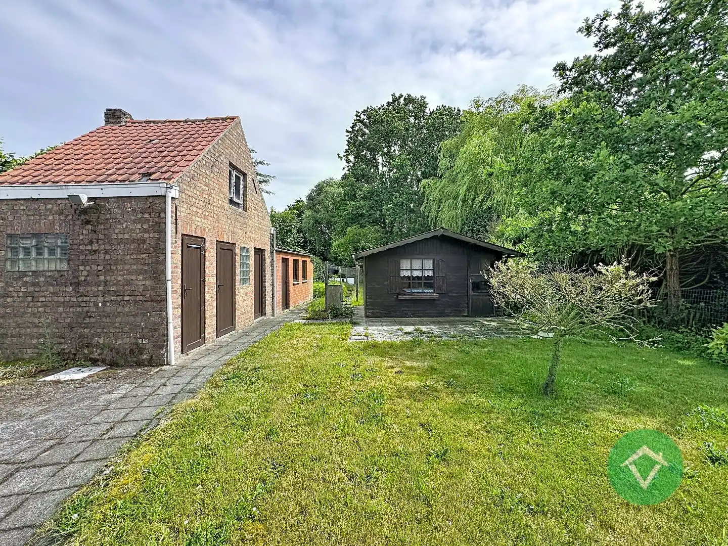 Woning met tal van mogelijkheden op ruim perceel (562m²) te Aartrijke foto 17