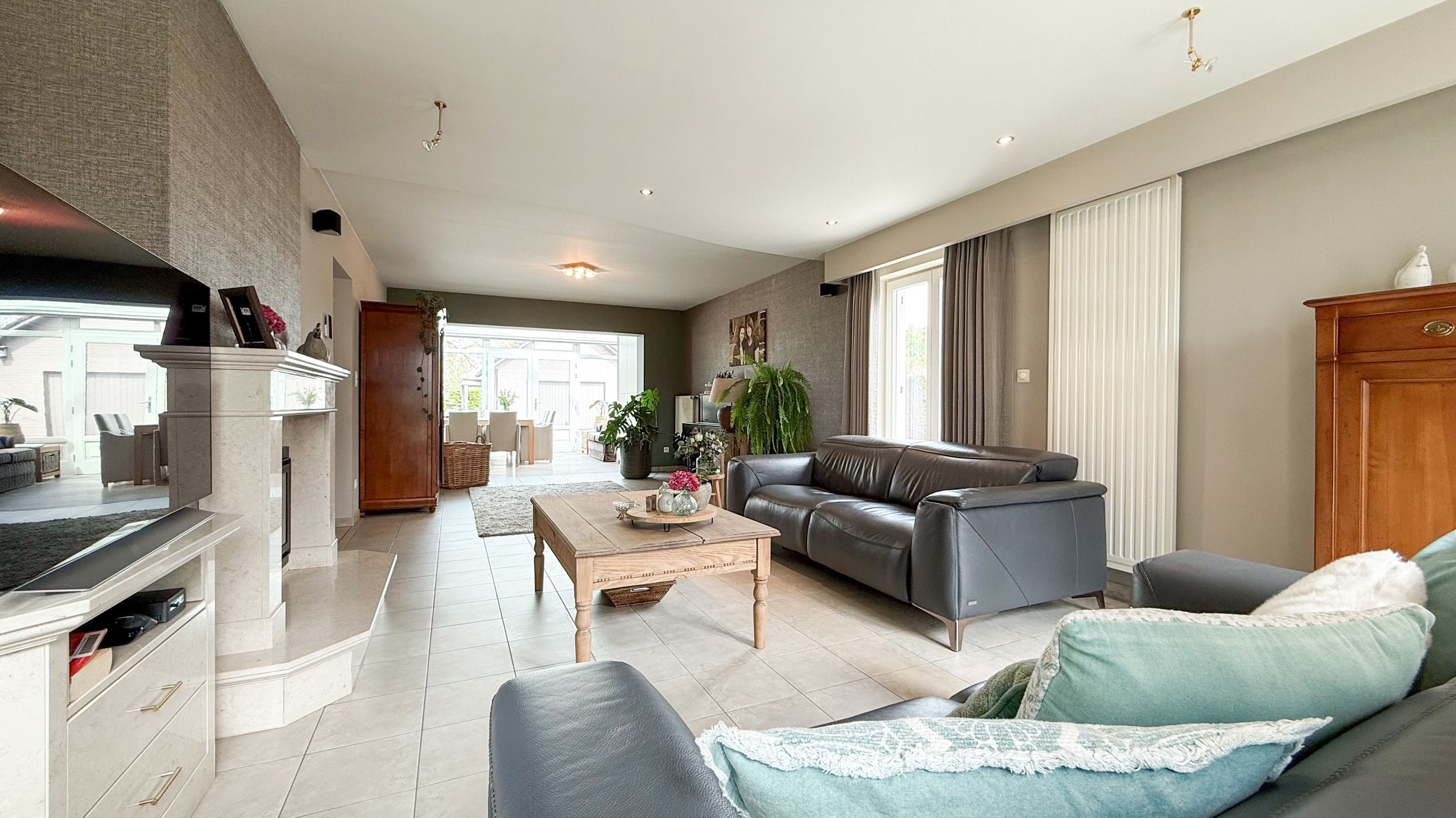 Charmante, instapklare villa in een groene, rustige omgeving! foto 3
