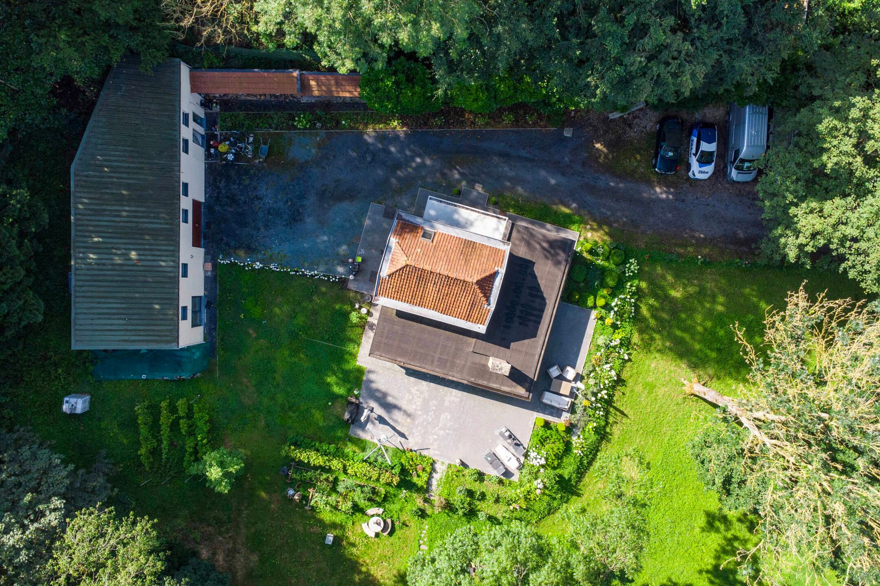 Unieke woning te midden van het prachtige Kamerijkbos foto 32