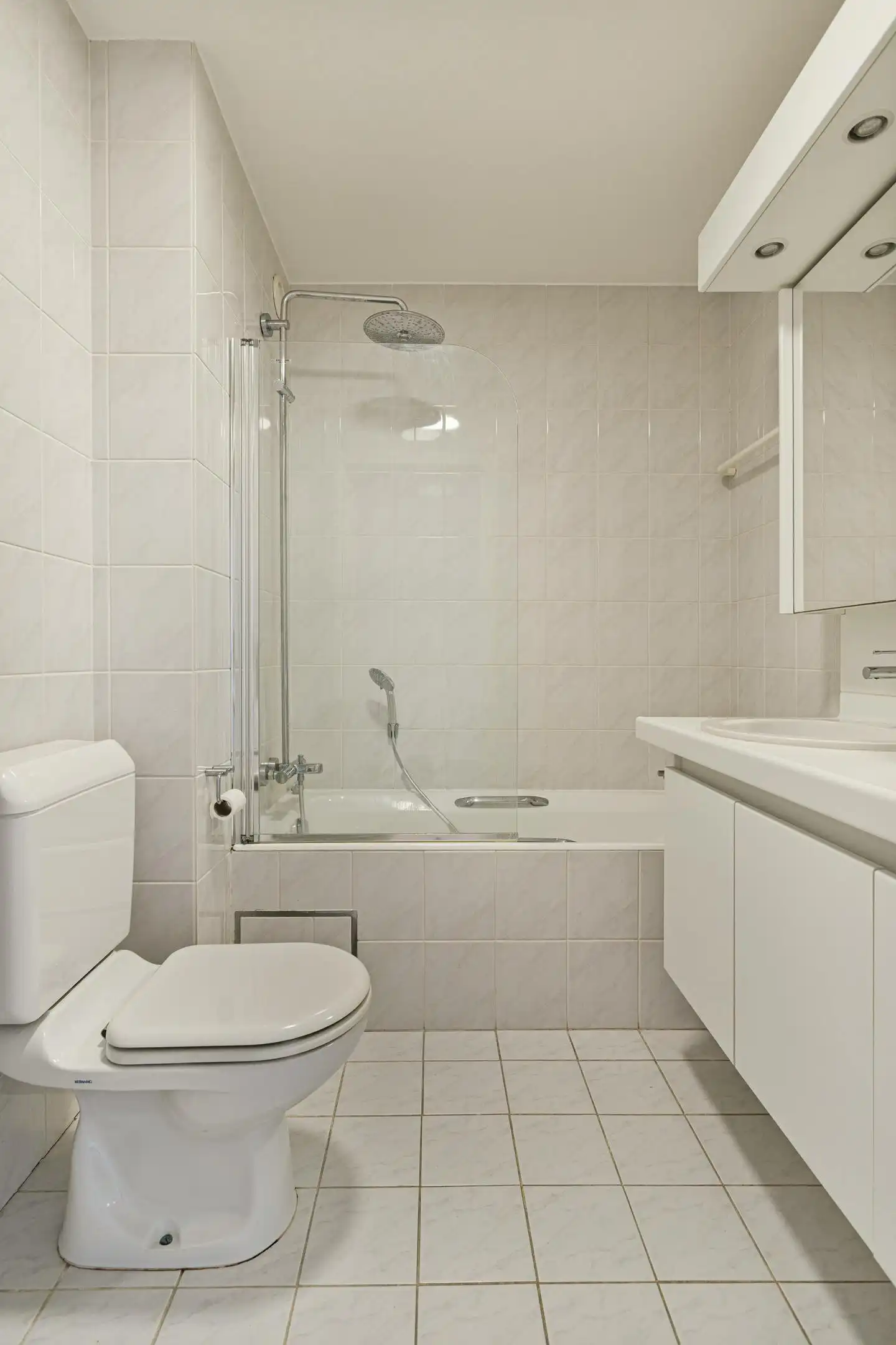 Appartement (97m²) te koop aan de Grote Markt in Kortrijk. foto 10