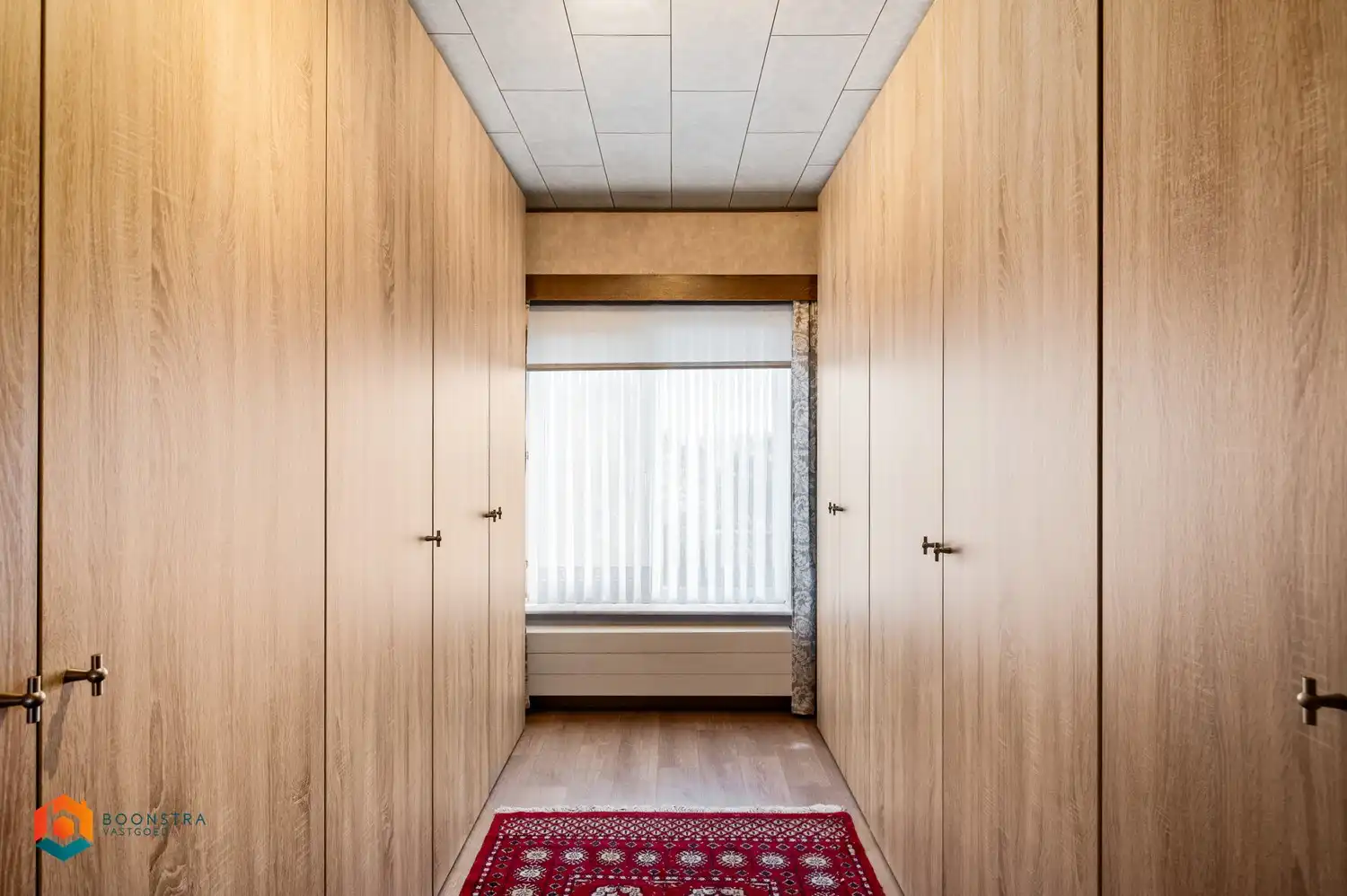 Ruim 3 slpkr app met garagebox foto 15