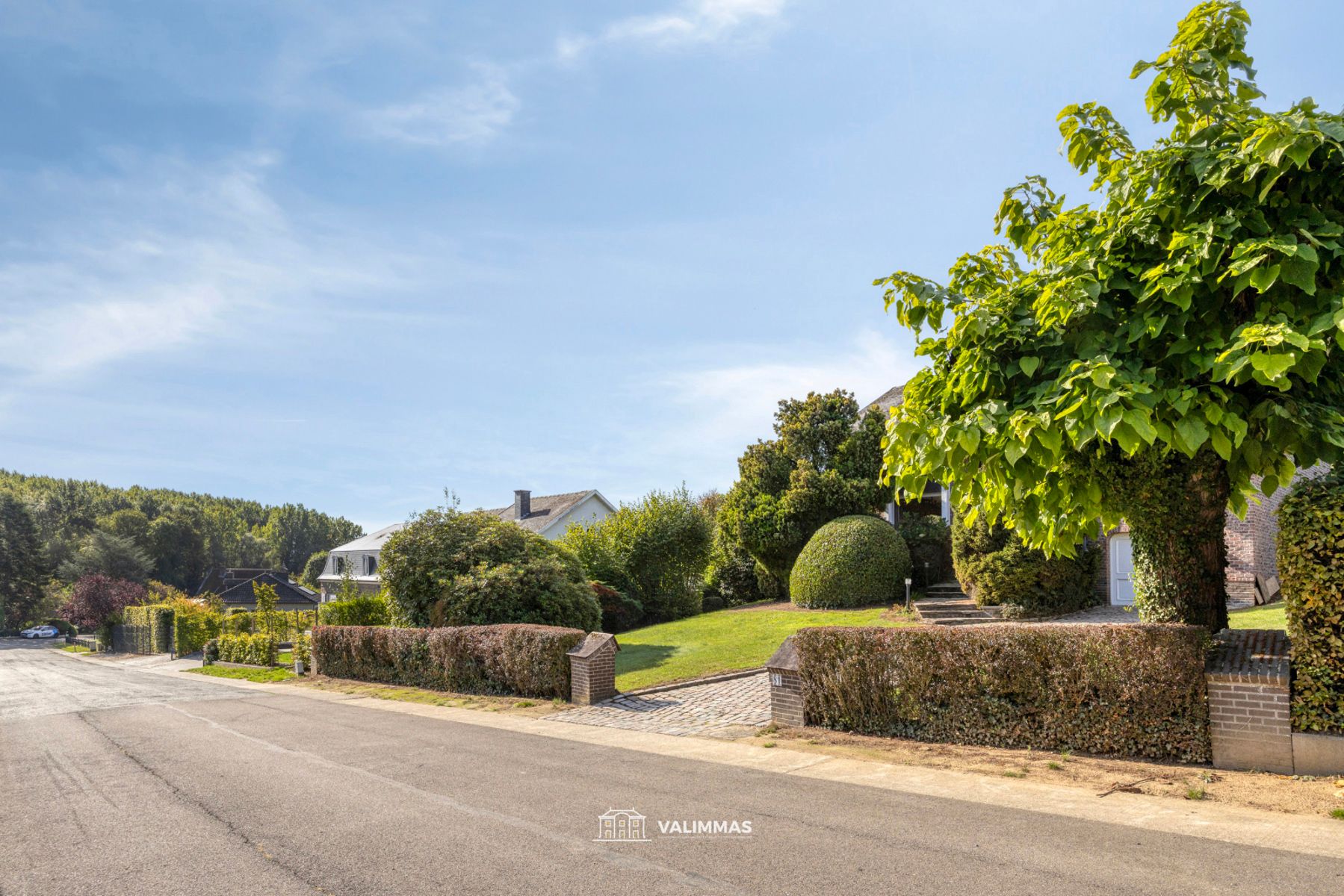 Ruime, residentieel gelegen villa met garage & mooie tuin... foto 5