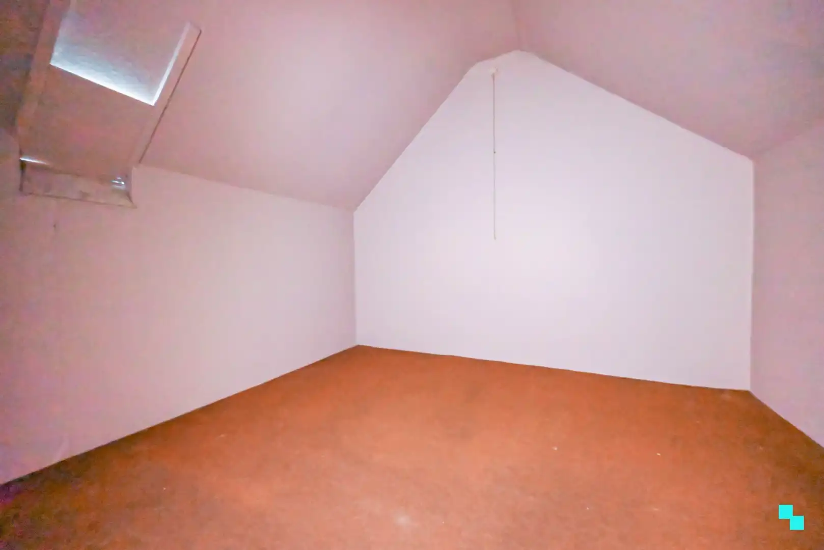 Te renoveren woning met riante garage te Bosmolens foto 18