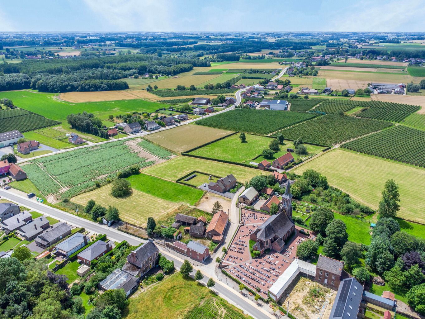 Bouwgrond voor een open bebouwing met weiland in Kortenaken foto 4