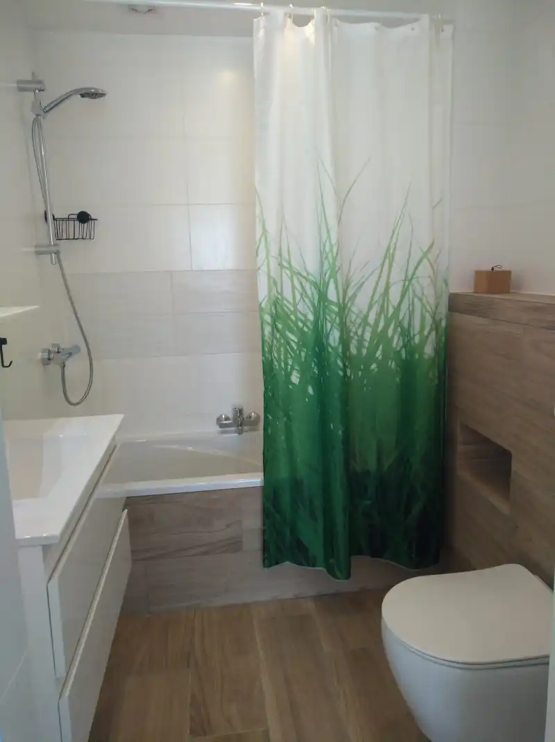 Studio met panoramisch zeezicht foto 6