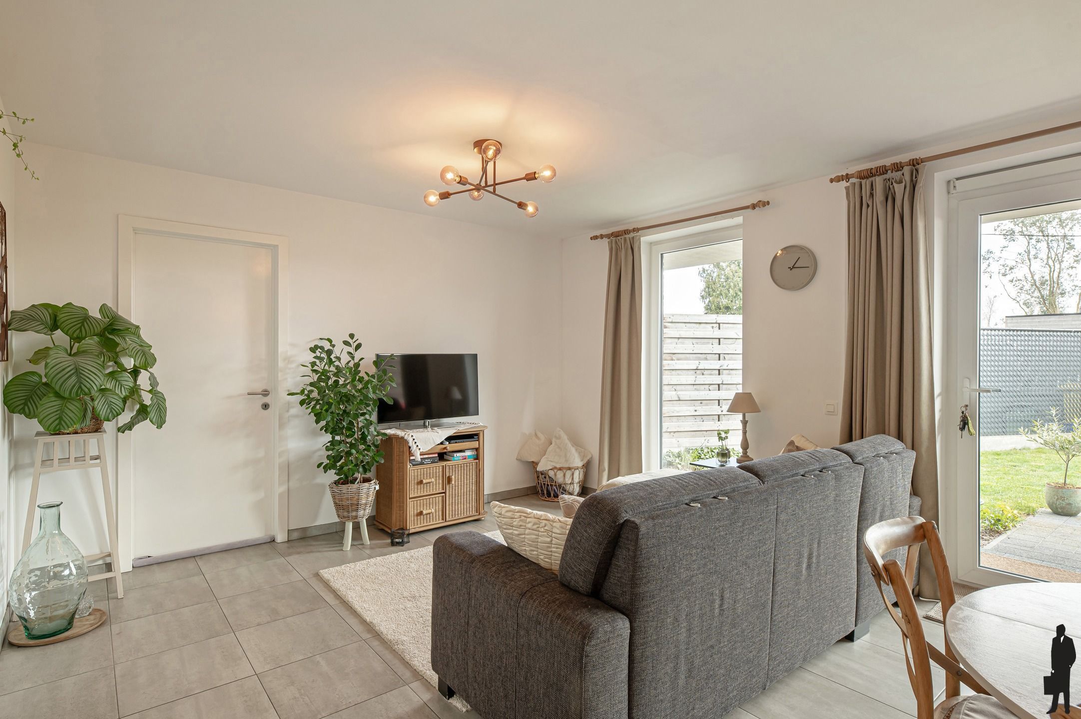 Gelijkvloers appartement met tuin en parkeergelegenheden foto 7