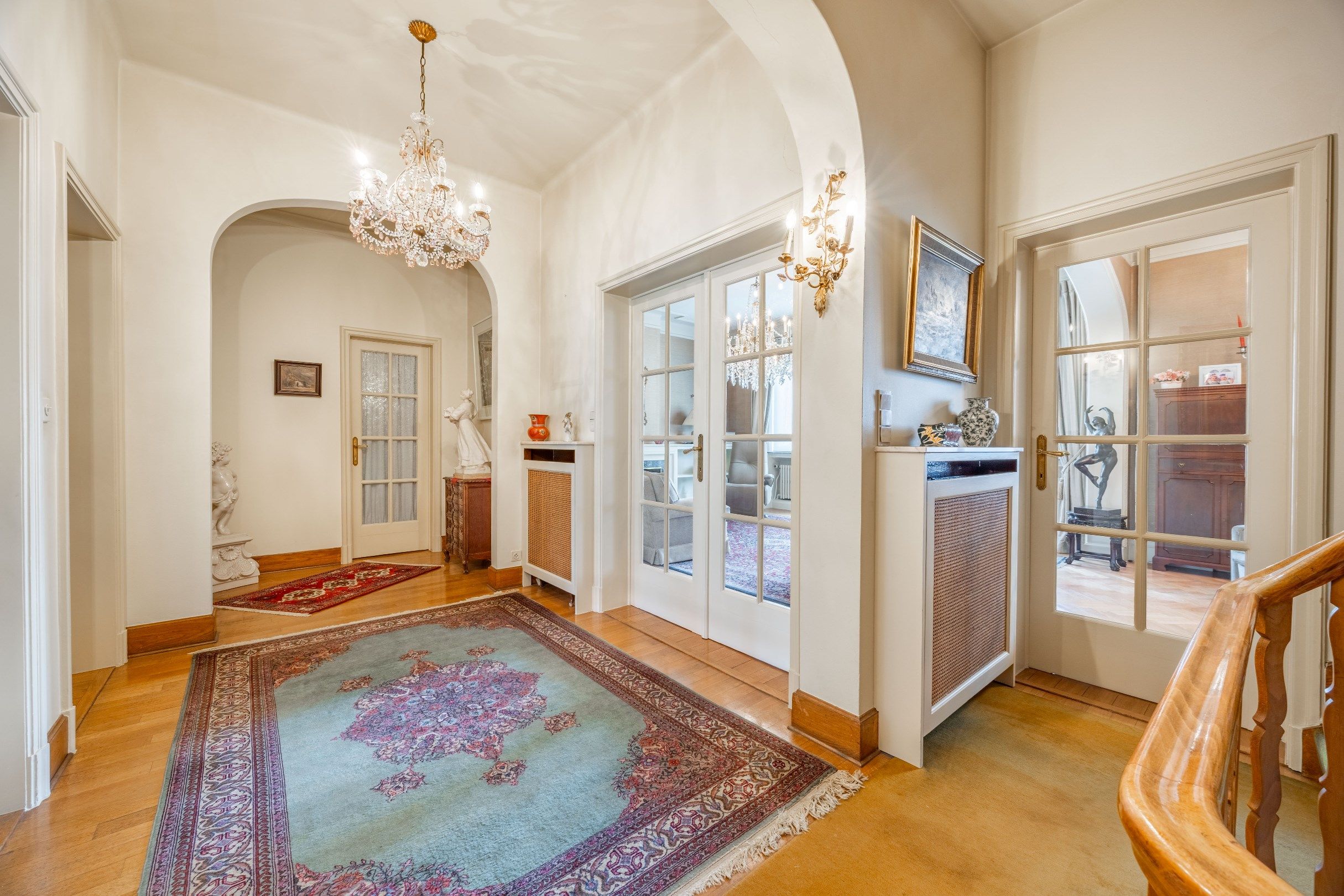 IMPOSANTE HERENWONING MET MOGELIJKHEDEN foto 3