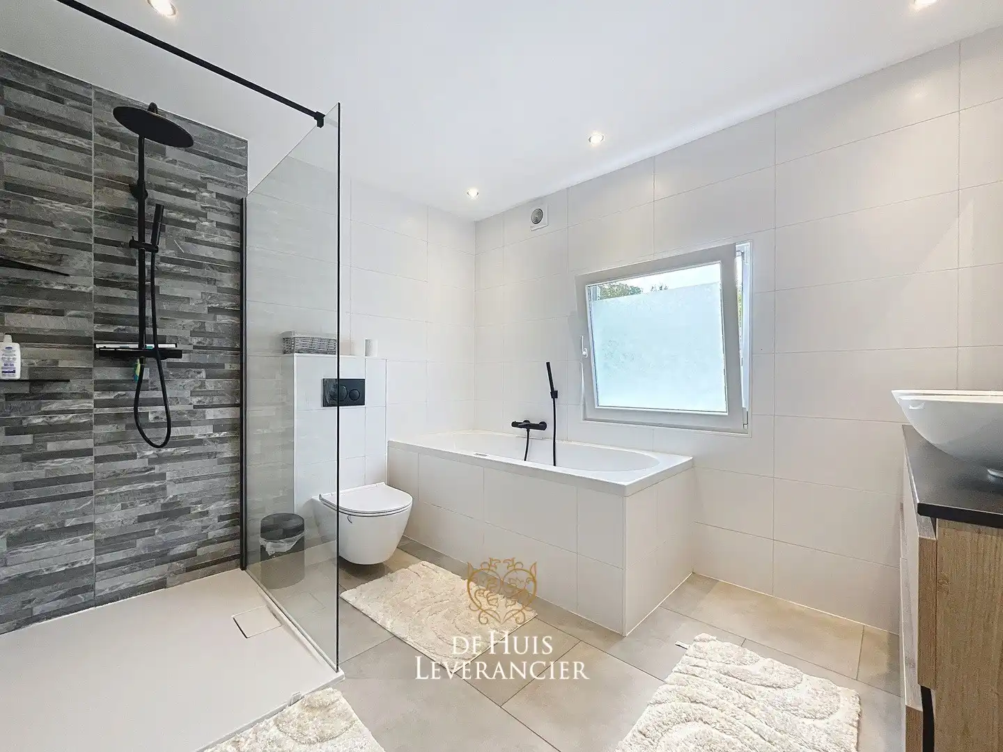 Herenhuis met 3 zeer ruime slpks en zalige West tuin foto 14