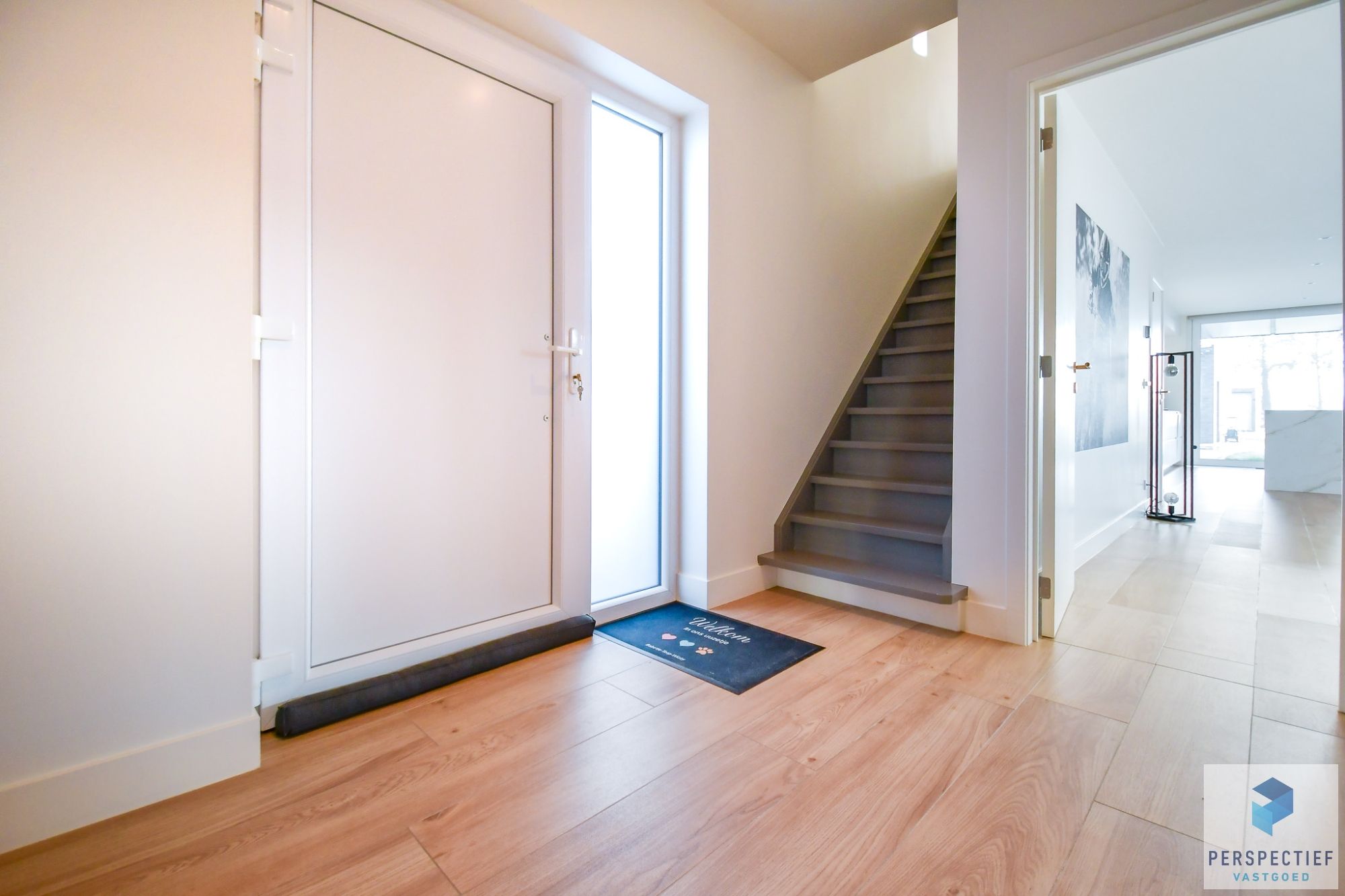 IN OPTIE NA 1 WEEK - COMPROMIS IN OPMAAK | Recente (2021) RUIME hedendaagse woning met GROTE tuin en LANDELIJK UITZICHT foto 6