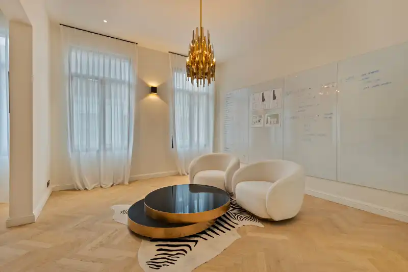 Exclusief luxe pand te koop in het hart van Lebbeke! foto 10