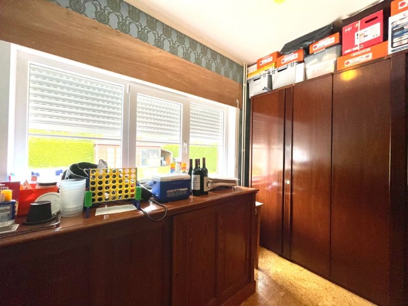 Ruime villa te huur in Mariakerke foto 17