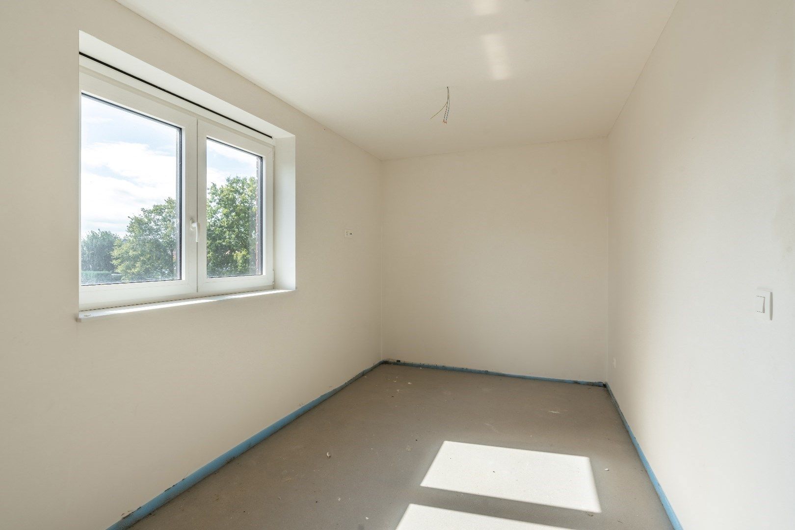 Halfopen nieuwbouwwoning op een rustige locatie.REEDS 45% VERKOCHT! foto 13