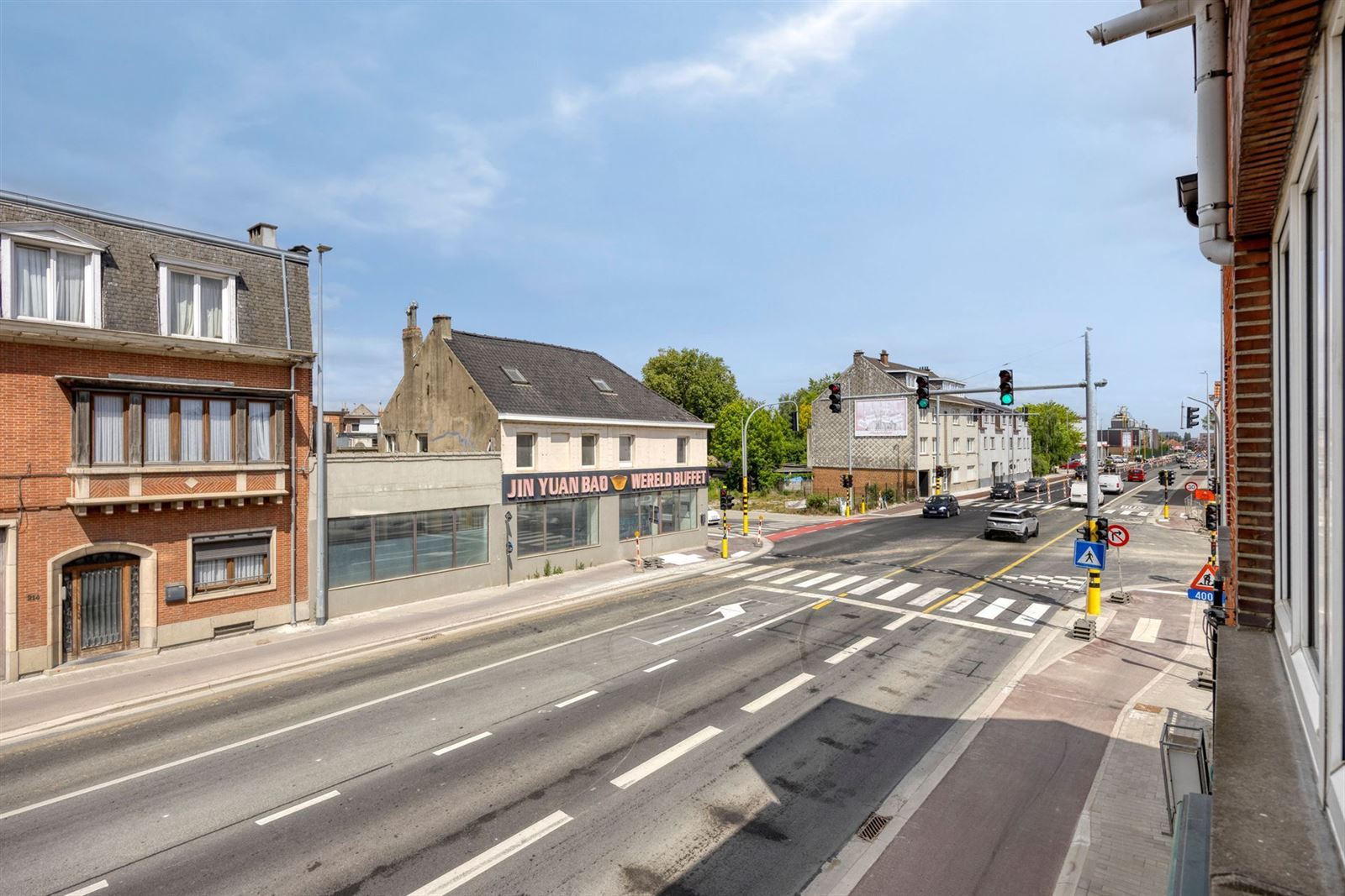 Opbrengsteigendom met handelsruimte en 3-kamer duplex appartement foto 26