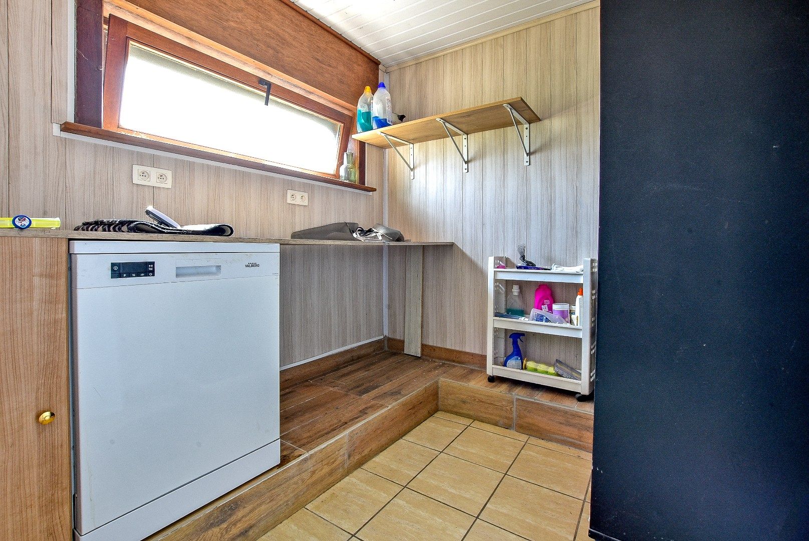 Gezellige halfopen woning te Diksmuide! foto 12
