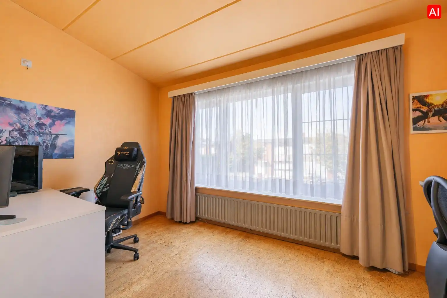 RUSTIG GELEGEN WONING MET POTENTIEEL TE IEPER  foto 10