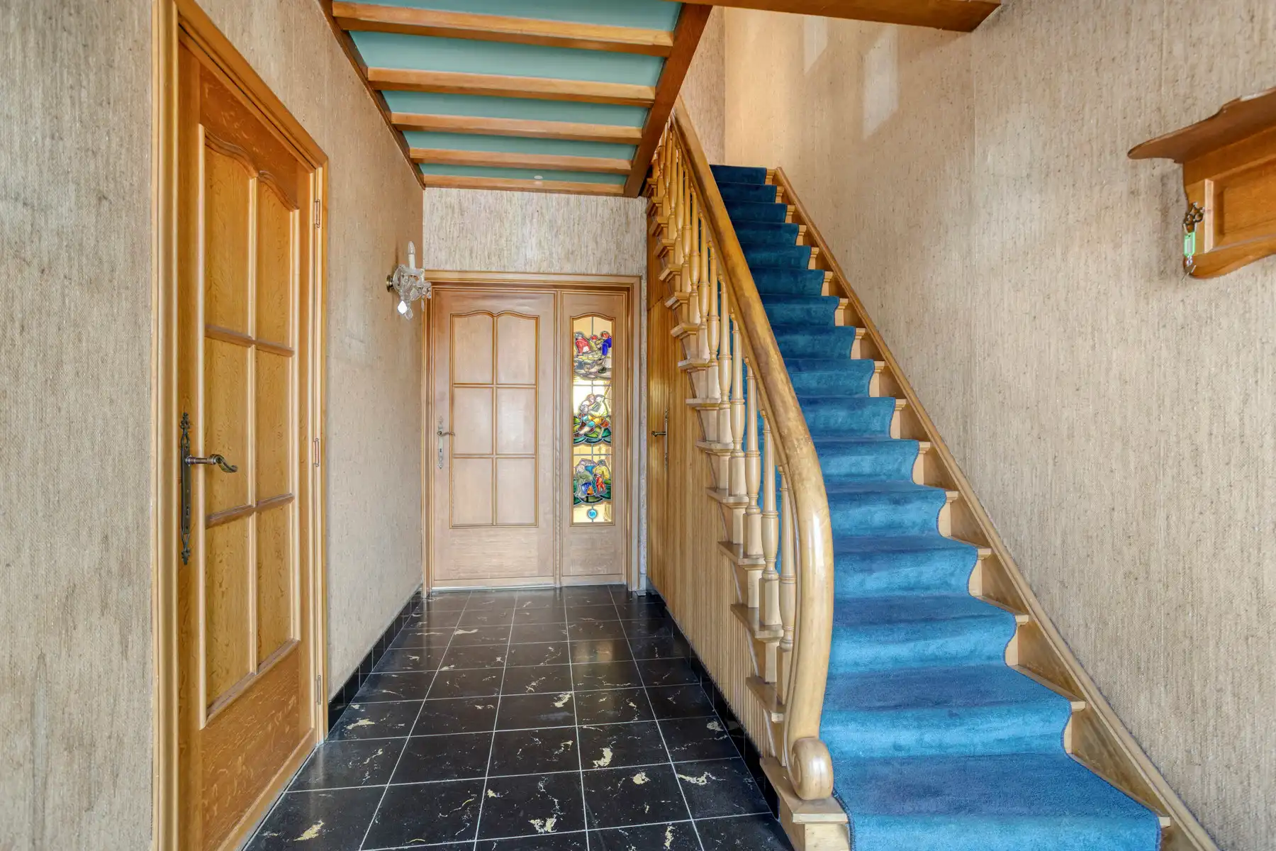 Woning op goede uitvalsbasis te Ninove foto 2