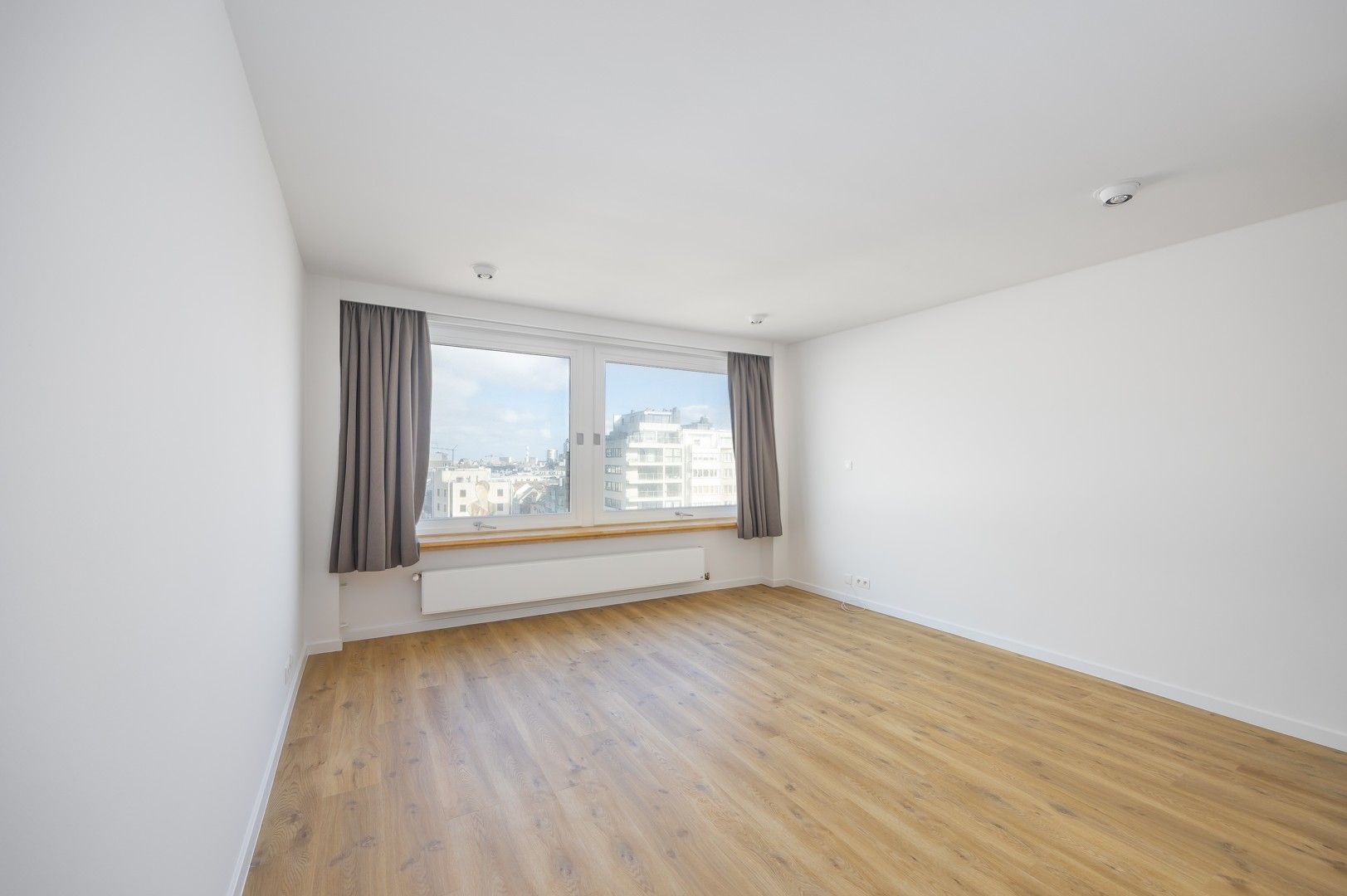 Appartement te huur foto {{pictureIndex}}