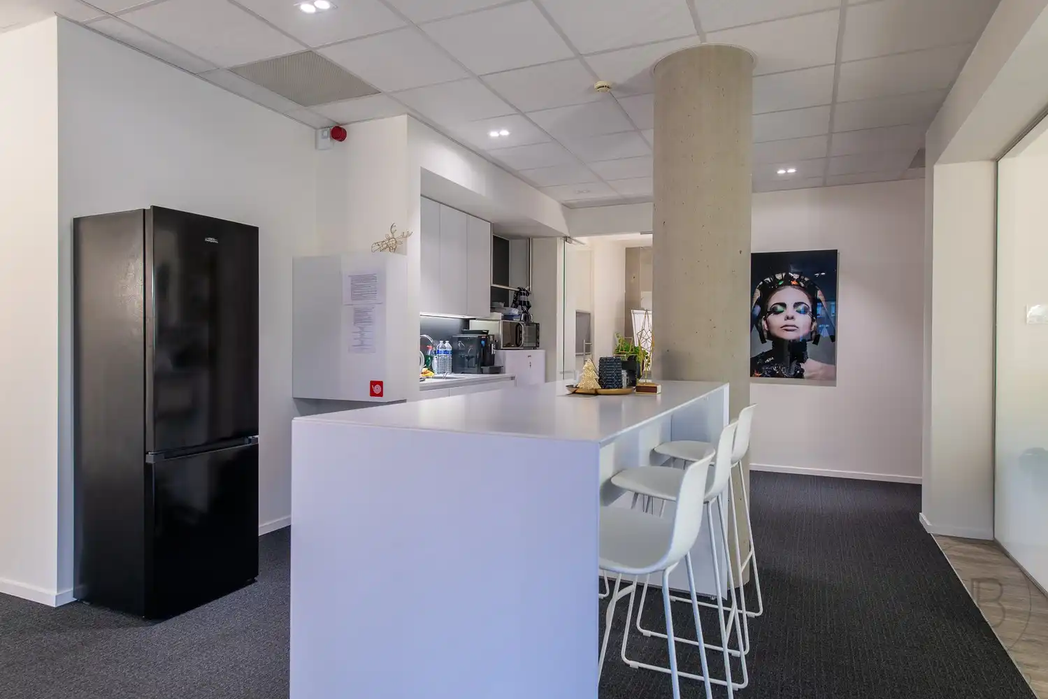 Kantoor op een toplocatie: Modern, ruim en inspirerend in het iconische Botta-gebouw! foto 19