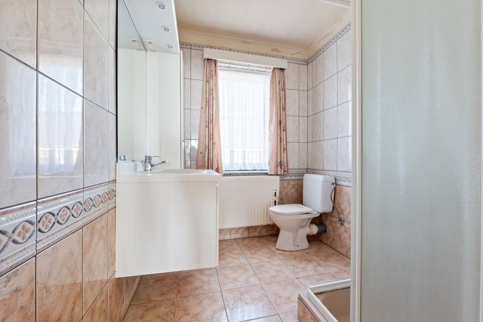 OP TE FRISSEN GEZINSWONING OP EEN TOPLOCATIE IN SINT-TRUIDEN foto 22