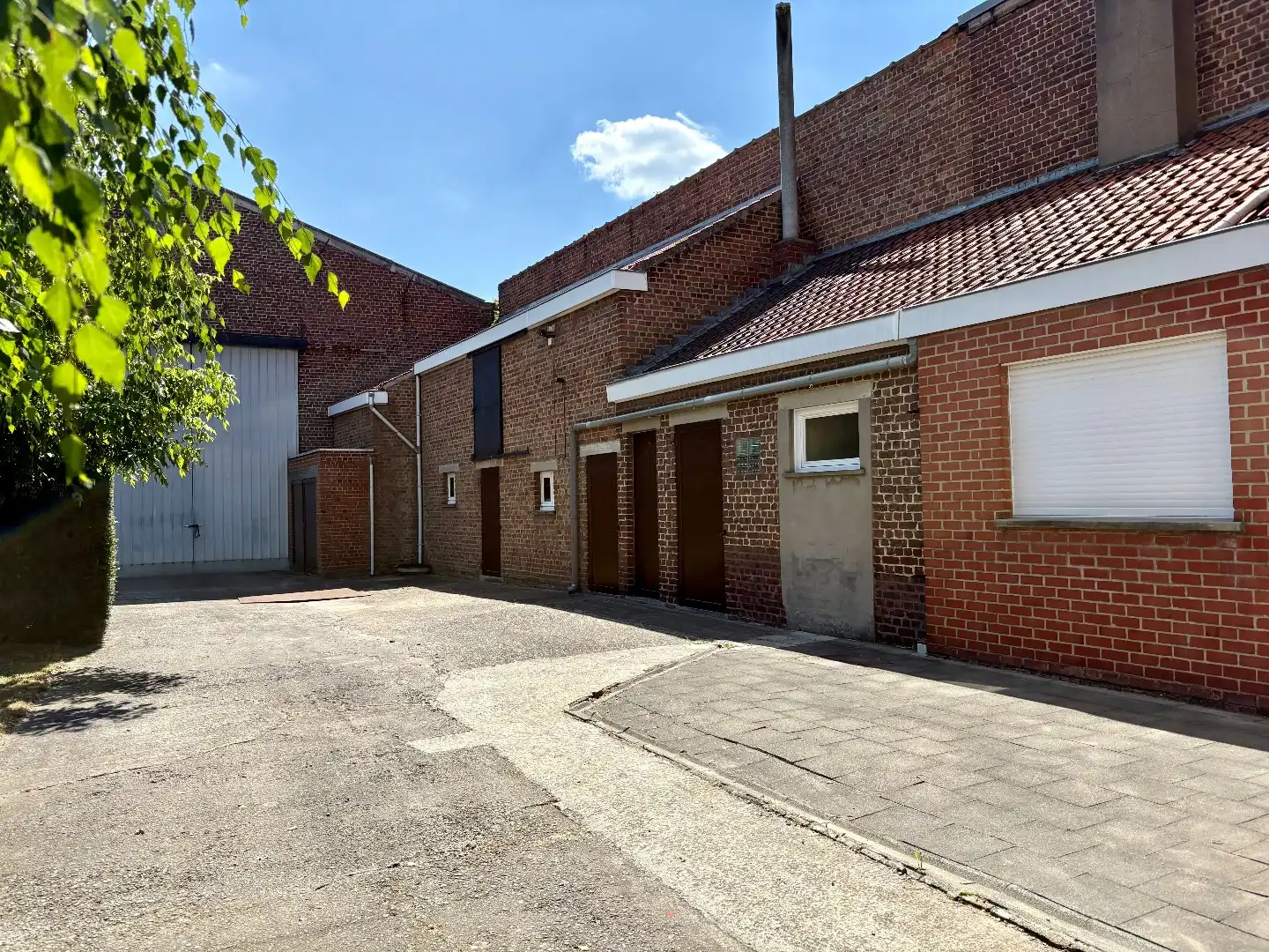 Woning met magazijn van +-300 m² te koop in Bavikhove foto 21