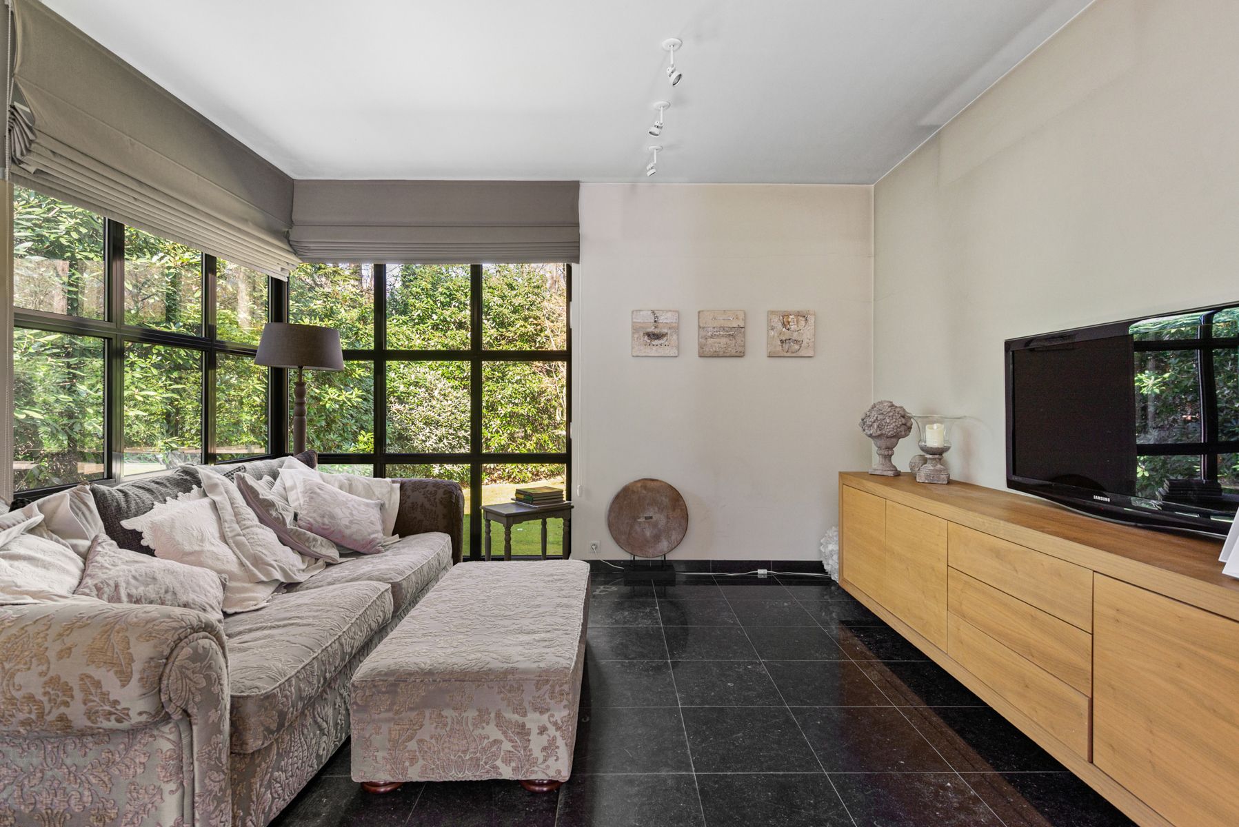 Moderne villa vlakbij het park van Halle Zoersel op 2.933m². foto 6