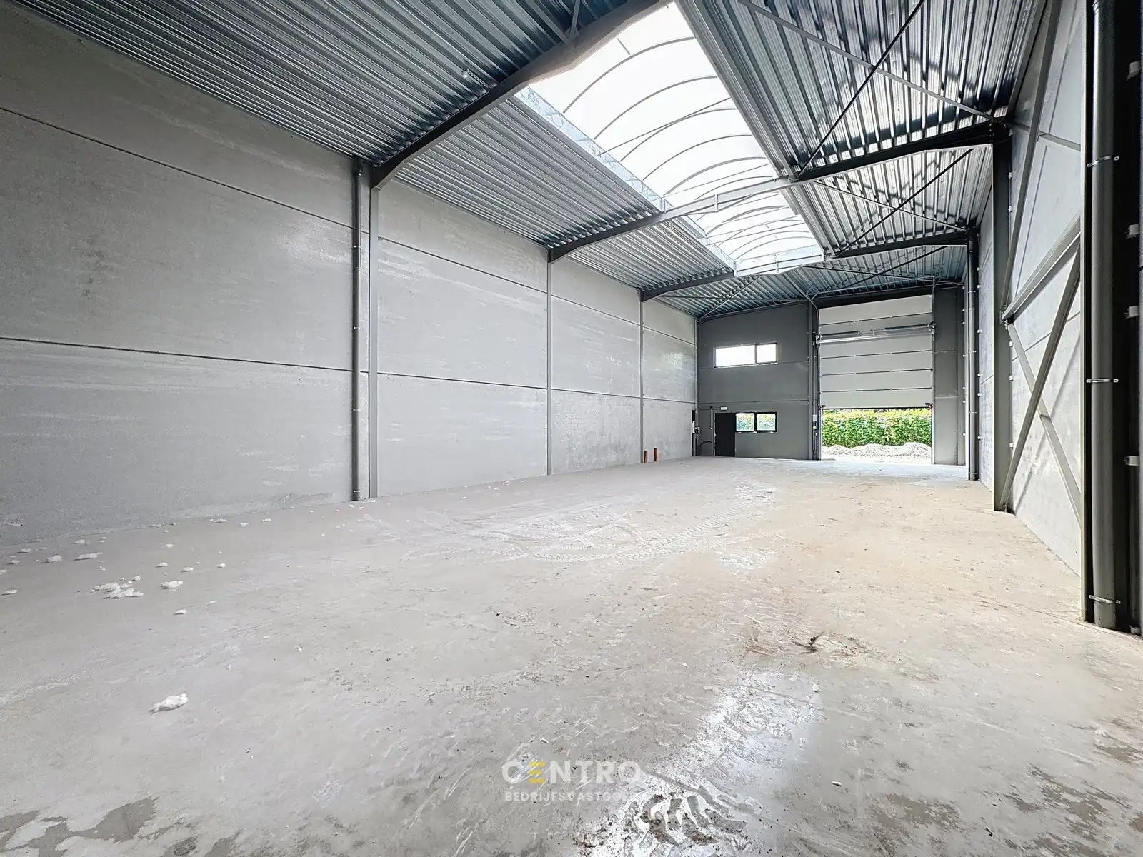 Nieuwbouw KMO-unit&nbsp;(267m2) nabij N9 te Eeklo! foto 9