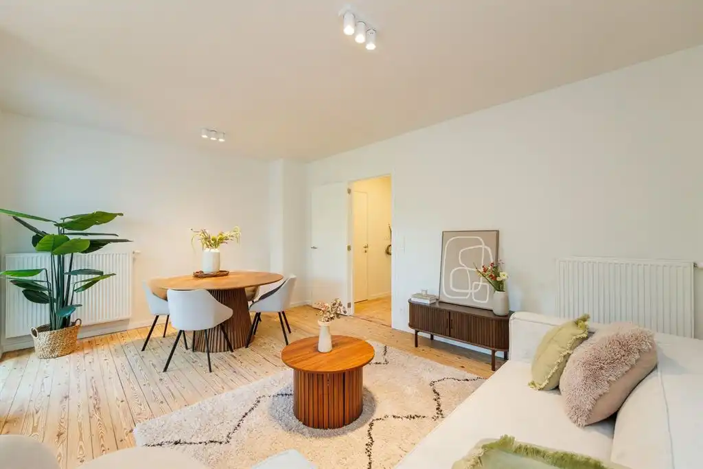 Luxueus afgewerkt appartement vlakbij Boekenbergpark foto 2