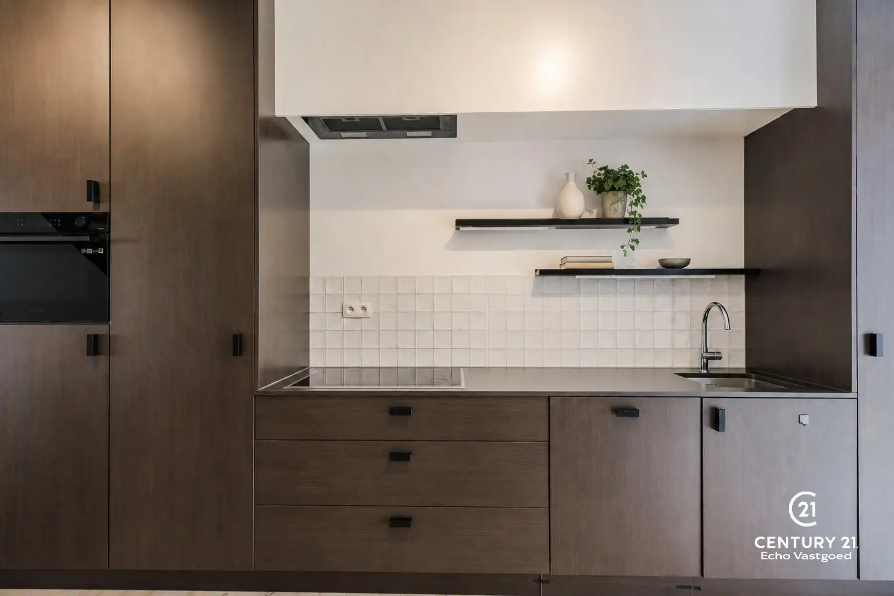 Exclusief gerenoveerd triplexappartement in hartje Turnhout foto 9