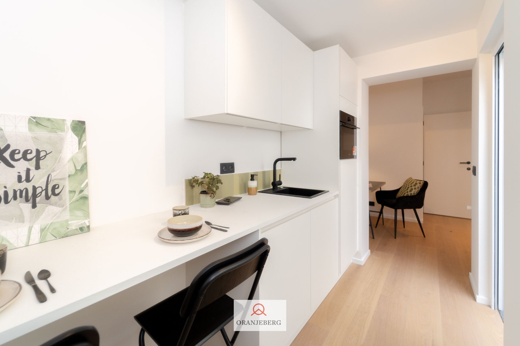 Gelijkvloerse gerenoveerde lichtrijke studentenstudio foto 17