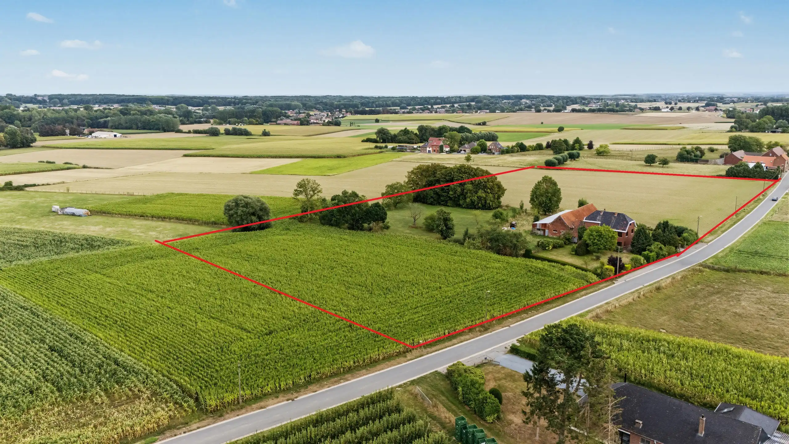 Hoofdfoto van de publicatie: Karakterwoning met veel lichtinval op 70a