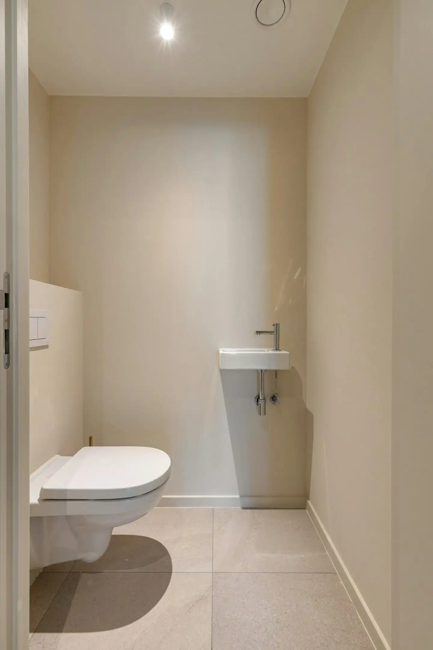 Modern energiezuinig appartement nabij Hooglede en Roeselare foto 8