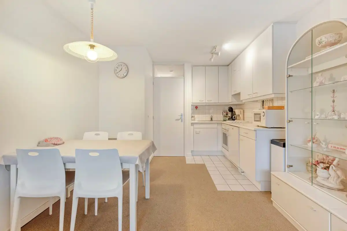 Gezellig appartement met zijdeling zeezicht foto 7